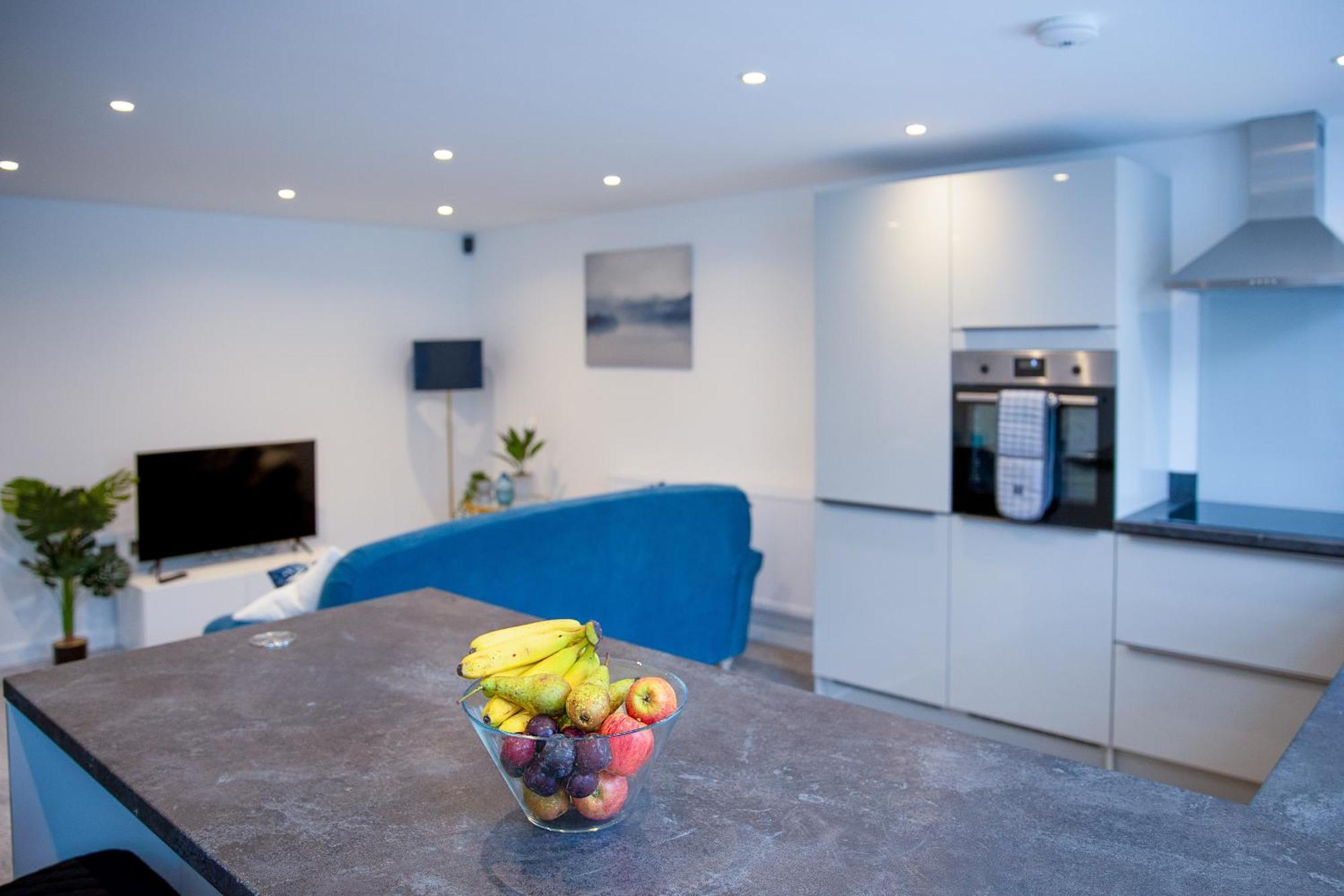 Stylish & Contemporary 2-Bed Townhouse - Parking - Wi-Fi - Netflix Lägenhet Worksop Rum bild